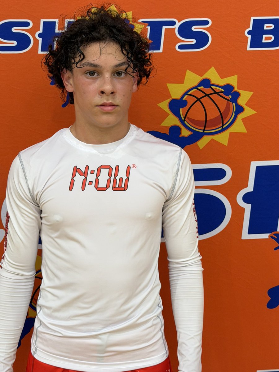 BigShotsGlobal's tweet photo. #BIGSHOTS #RichmondJam 

13u 

Charleston Cardinal Red - 48 
#5 Nick Rella-17pts
#30 Tyler Carducci-14pts

Supreme Court 43
#1 Jamir Mackey-17pts https://t.co/Mu3mvDsJ66