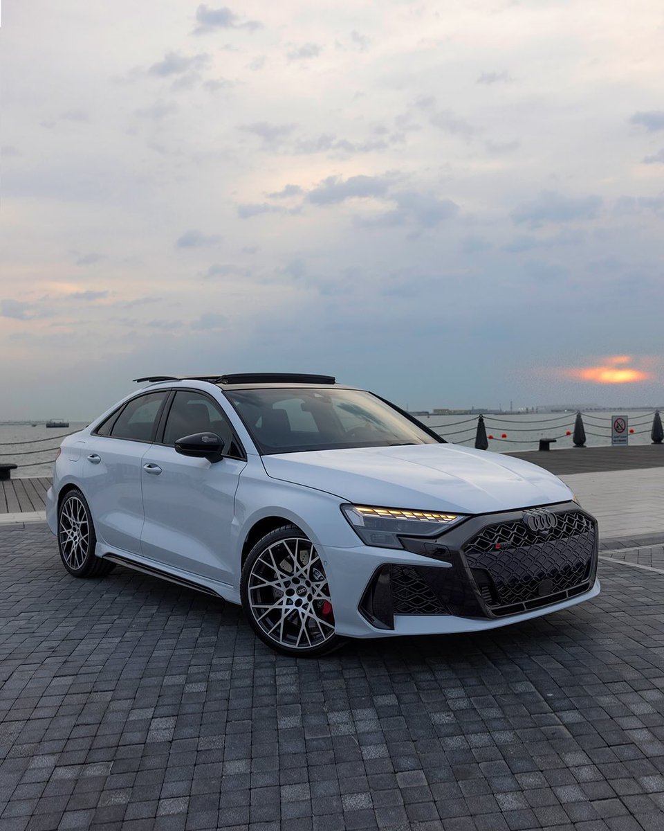 nocarcontext's tweet photo. AUDI RS3 Sedan 🤍🤍 https://t.co/xDZ7ewNiOK