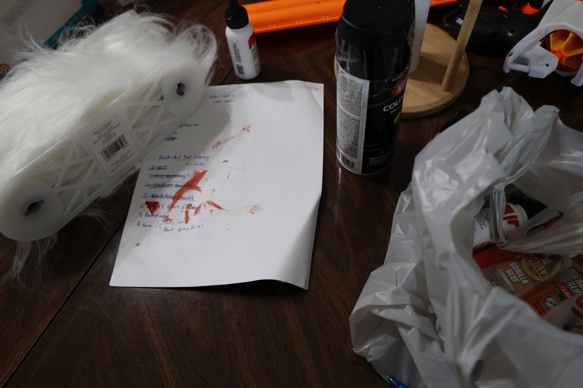 drewhamster's tweet image. I already made a mess with the blood and it was only on the handwritten list of things I needed for the film 😬 #FilmMaking #filmmaker #horror #script #filmproduction #films #MovieMagic