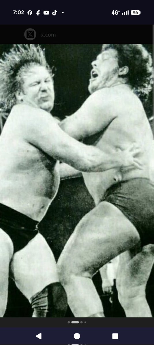 ふるきっつあんの不条理ツイート。 tweet media