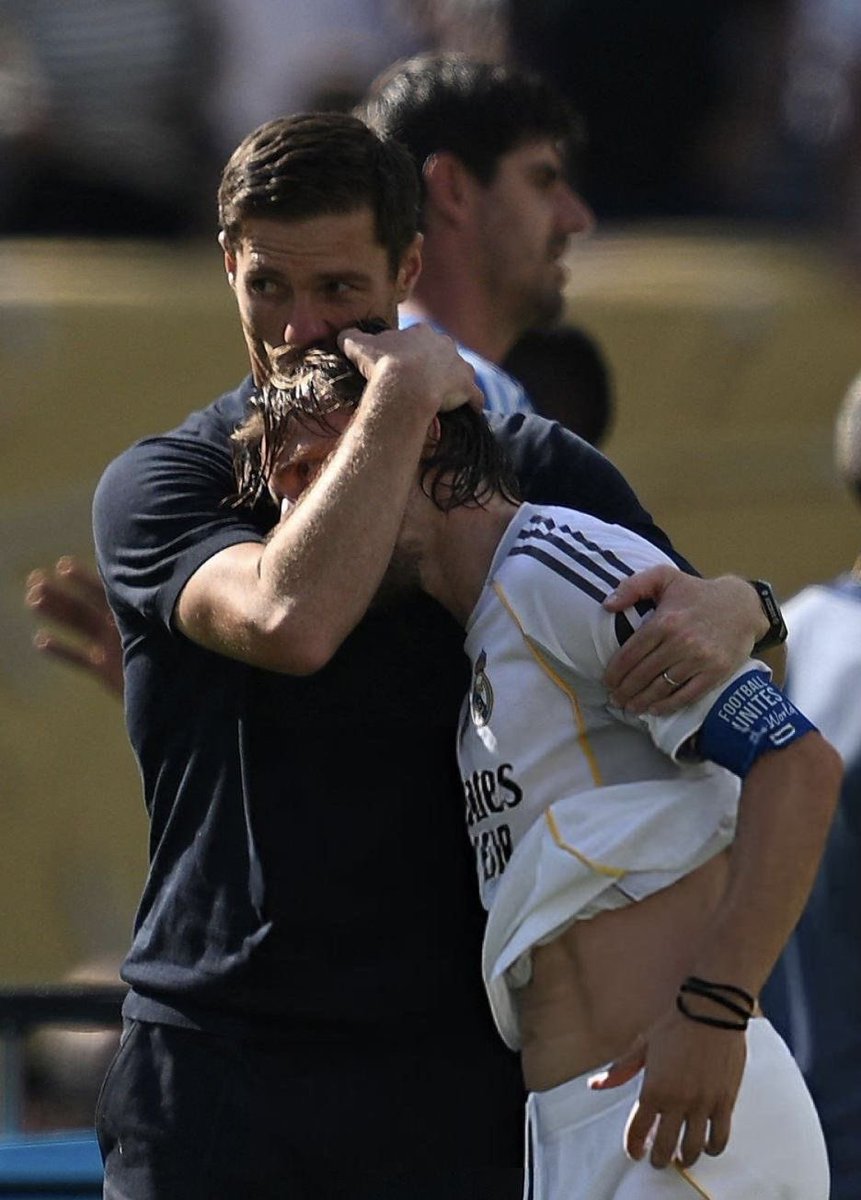 تالا tweet media