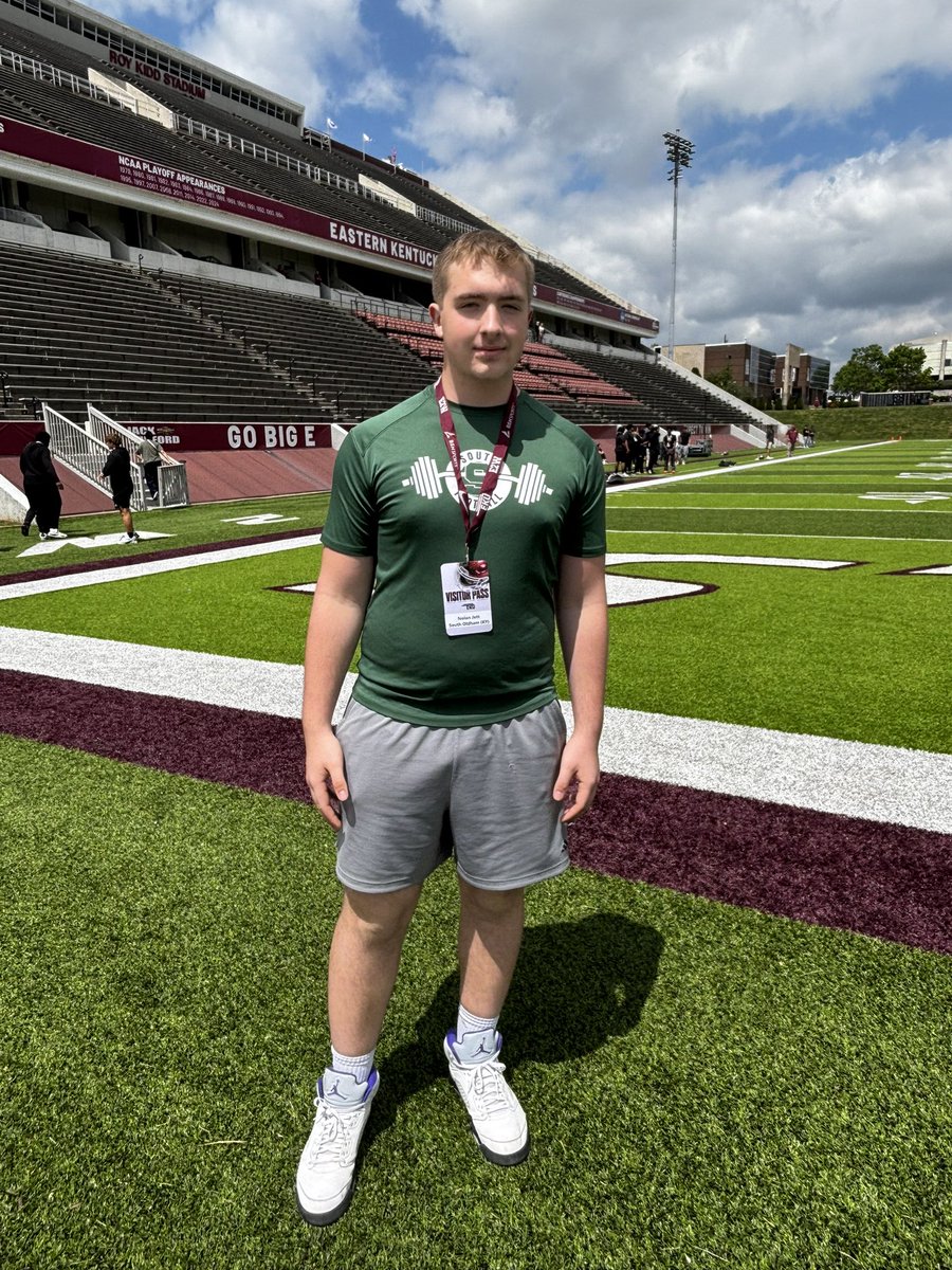 NolanJett_'s tweet image. Had a great day at the EKU spring game today, and had great conversations with @CoachWatson9 @CoachRav @jaxegan_eku @EKUWWells @alexhcline55 #co2028 #co2029 #co2027 #studentathlete  #offensiveline Thanks for the invite @EKUFootball