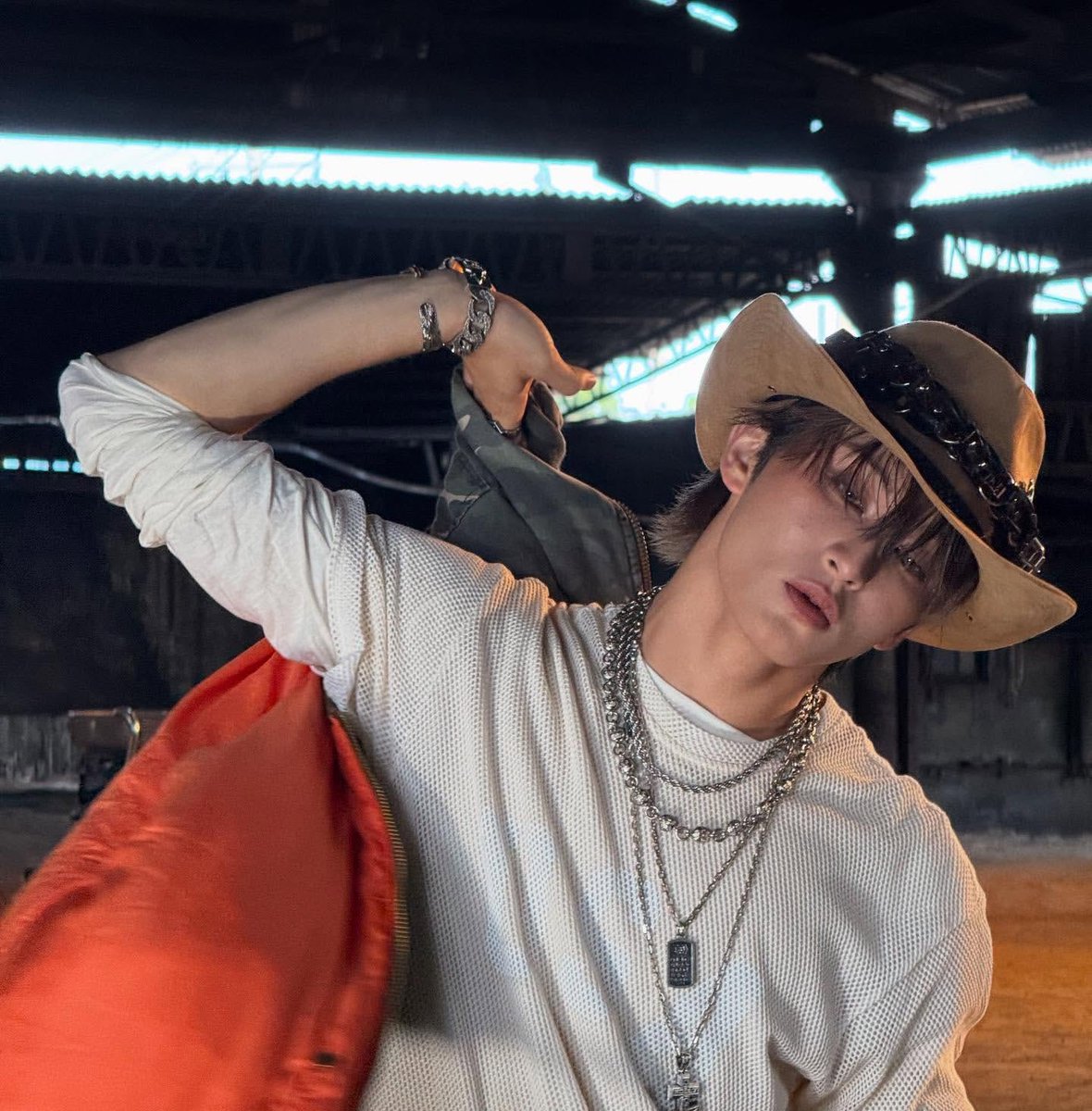 sam 🍜🧸 tweet media