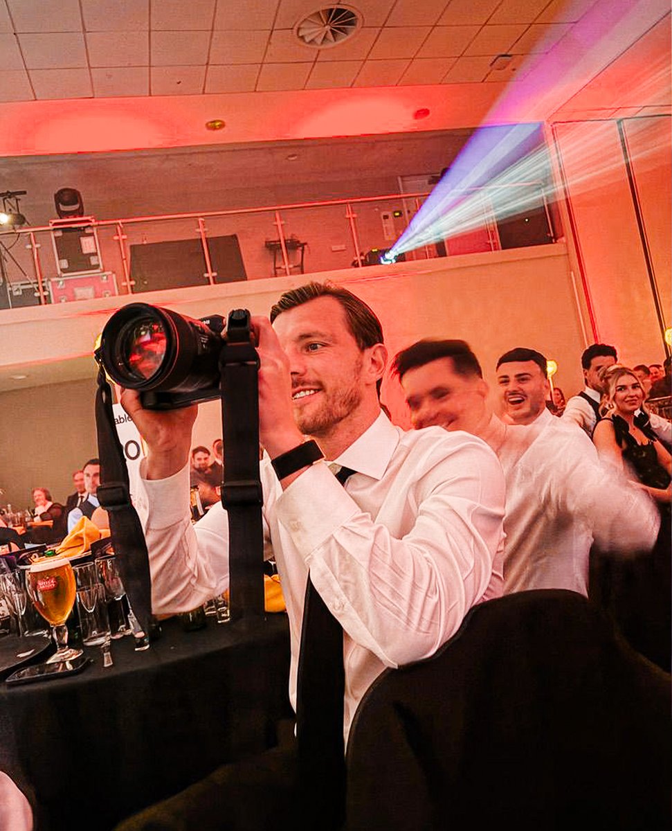 MKDonsFC's tweet photo. Great effort Gilbs! 🤣📸

#COYD https://t.co/uJhwGSanB4