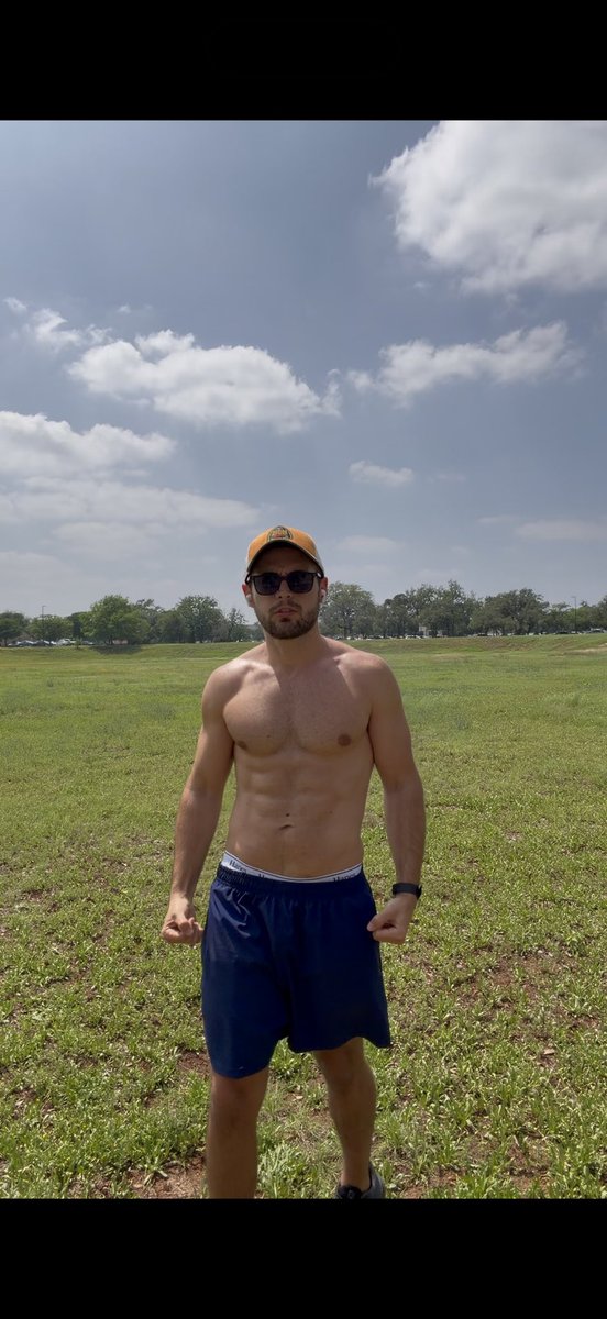 WestsideMike tweet media