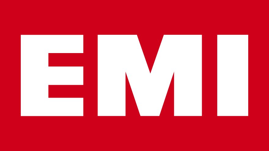 MeConteJa's tweet photo. 🚨 AGORA!

Em entrevista, o produtor Carlos Lara revelou que a EMI Music (atualmente integrada à Universal Music), chegou a suspender a fabricação de discos de outros artistas do catálogo para priorizar o RBD, diante do enorme sucesso e da alta demanda da banda.