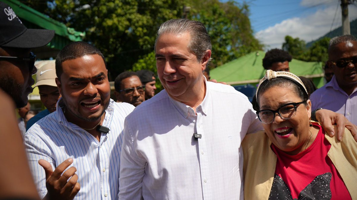 Elisabeth_809's tweet photo. Francisco Javier sintió el apoyo real de Villa Altagracia, un pueblo que abraza con el corazón y camina con determinación. #FranciscoJavierPresidente #SanCristóbalConFJG https://t.co/Q0kggdBO9T