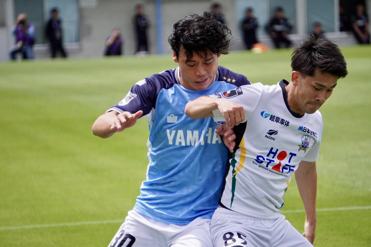 y1u7k8a5r0i4_'s tweet image. 激しい攻防戦🔥
頼りになる男👏🏻

2026.04.25
VS #FC岐阜

#jubilo
#ジュビロ磐田
#山﨑浩介