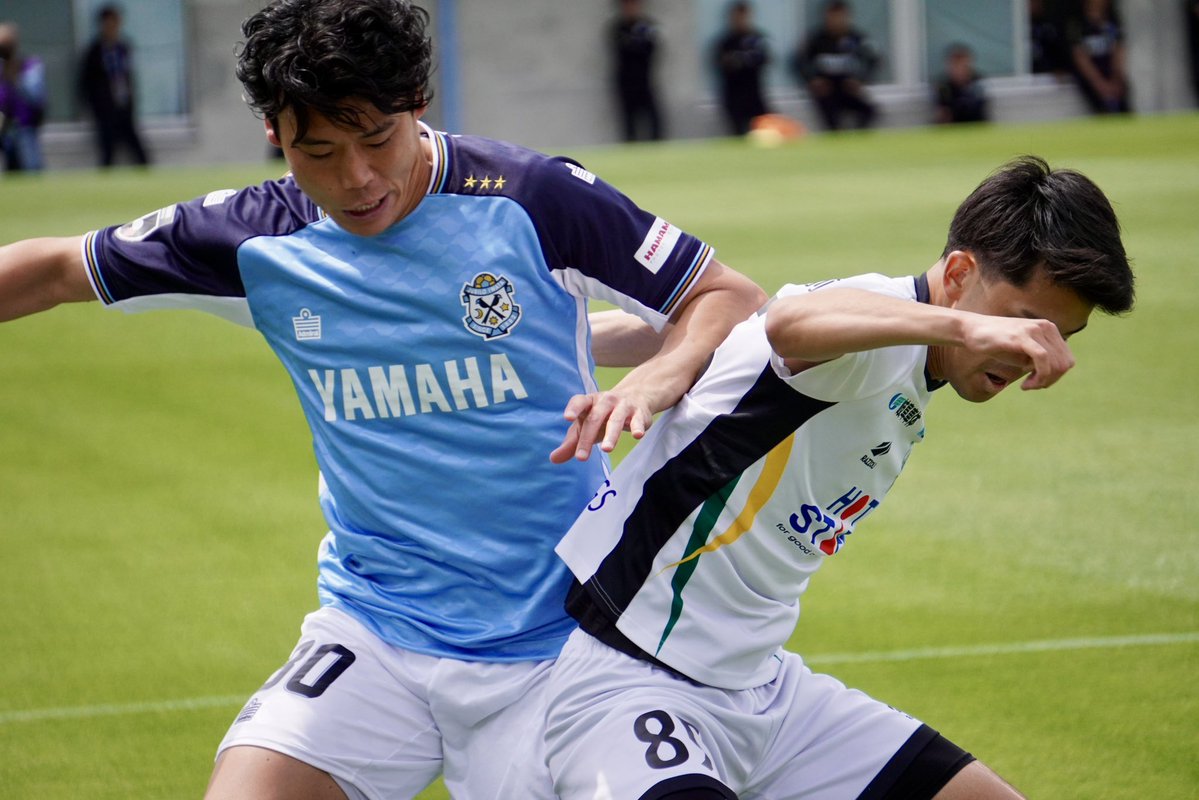 y1u7k8a5r0i4_'s tweet image. 激しい攻防戦🔥
頼りになる男👏🏻

2026.04.25
VS #FC岐阜

#jubilo
#ジュビロ磐田
#山﨑浩介