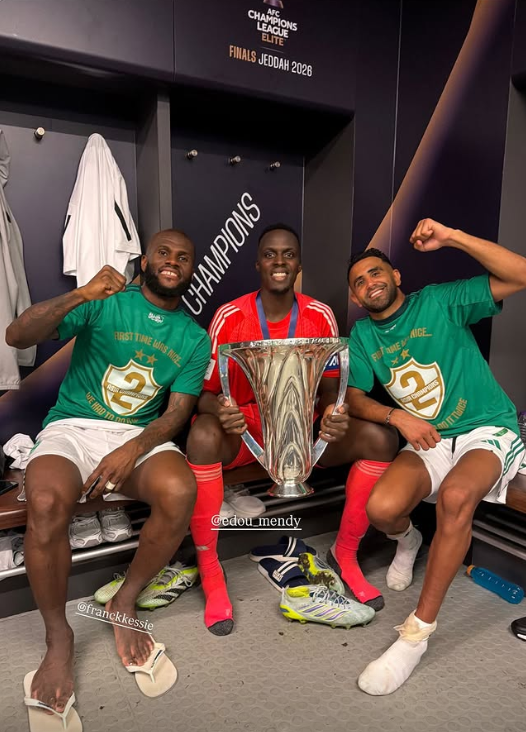 ⭐️ Squadra Khadra 🇩🇿 tweet media