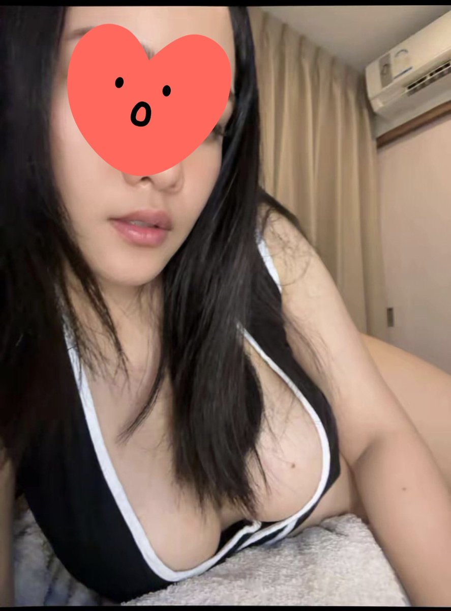 TAITAPYEE tweet media