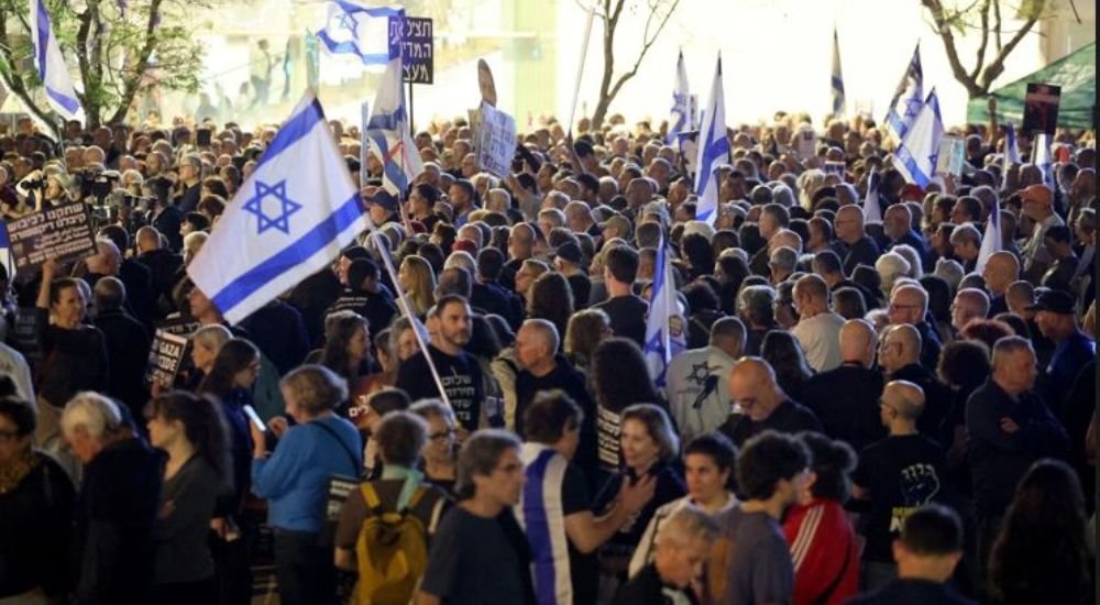 IPAZIA2025's tweet image. 1. #RelataRefero

#Israele: migliaia di persone hanno protestato a #TelAviv contro il governo del premier #Netanyahu, chiedendo una commissione di inchiesta indipendente sui tragici eventi del #7ottobre 2023.

thewhistler.ng/israelis-prote…