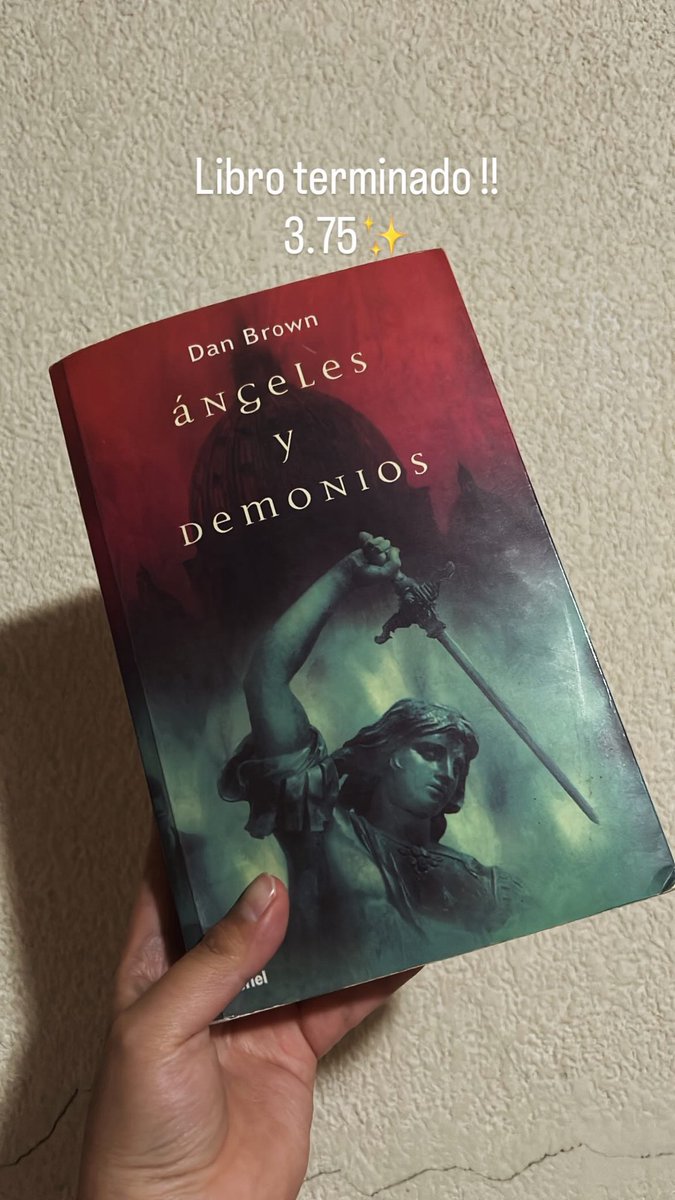 Rosenoleesagas's tweet image. Rose no lee sagas… pero está fue la lectura de abril 🌚 
#angelesydemonios #danbrown