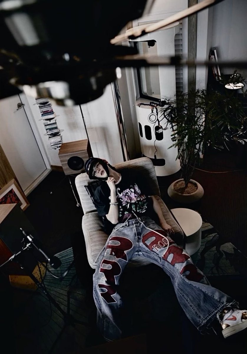 H Andrew. tweet media