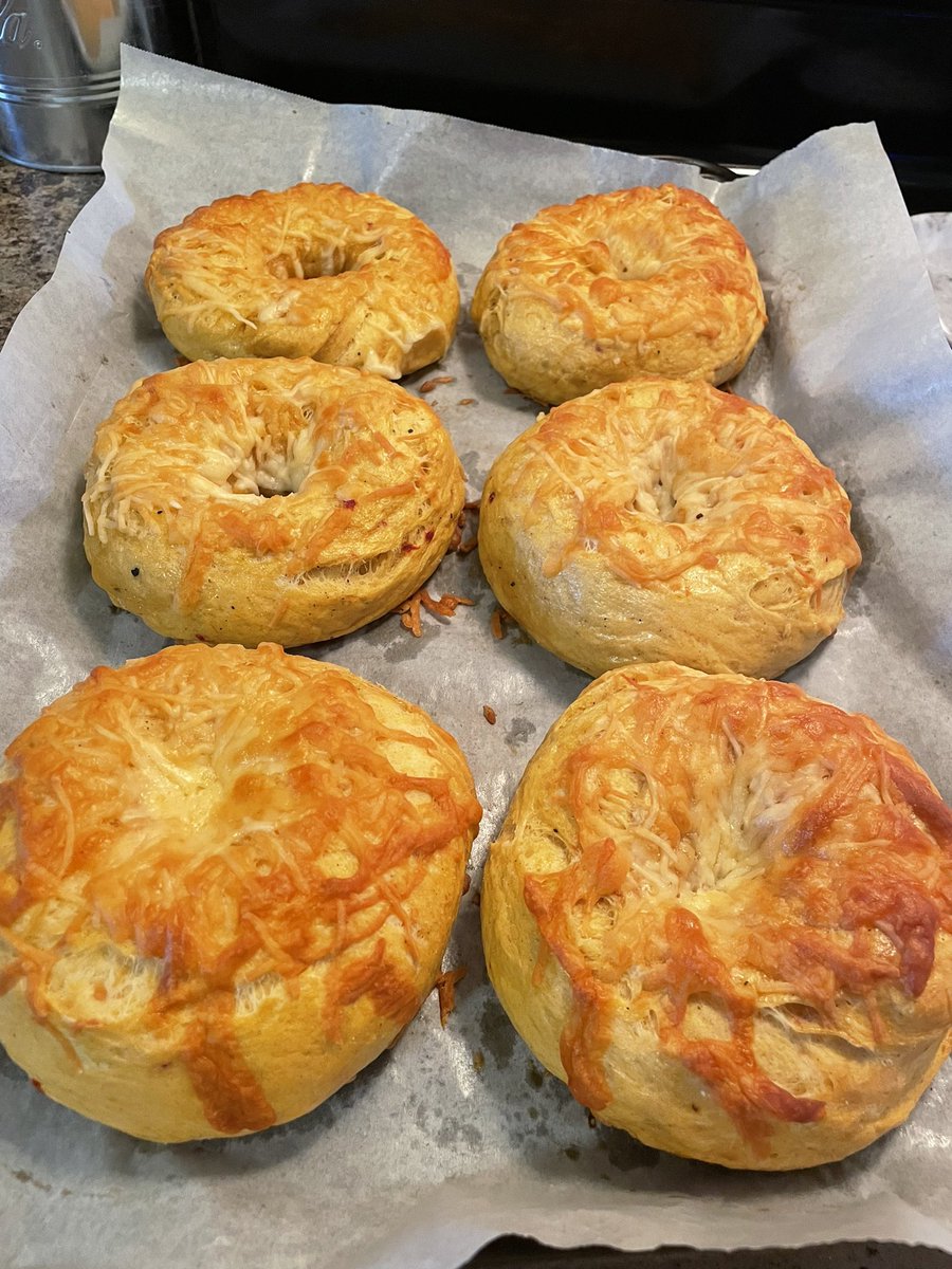 b0ritt's tweet image. Baking day. Roasted red pepper and Parmesan bagels. #baking #homemade