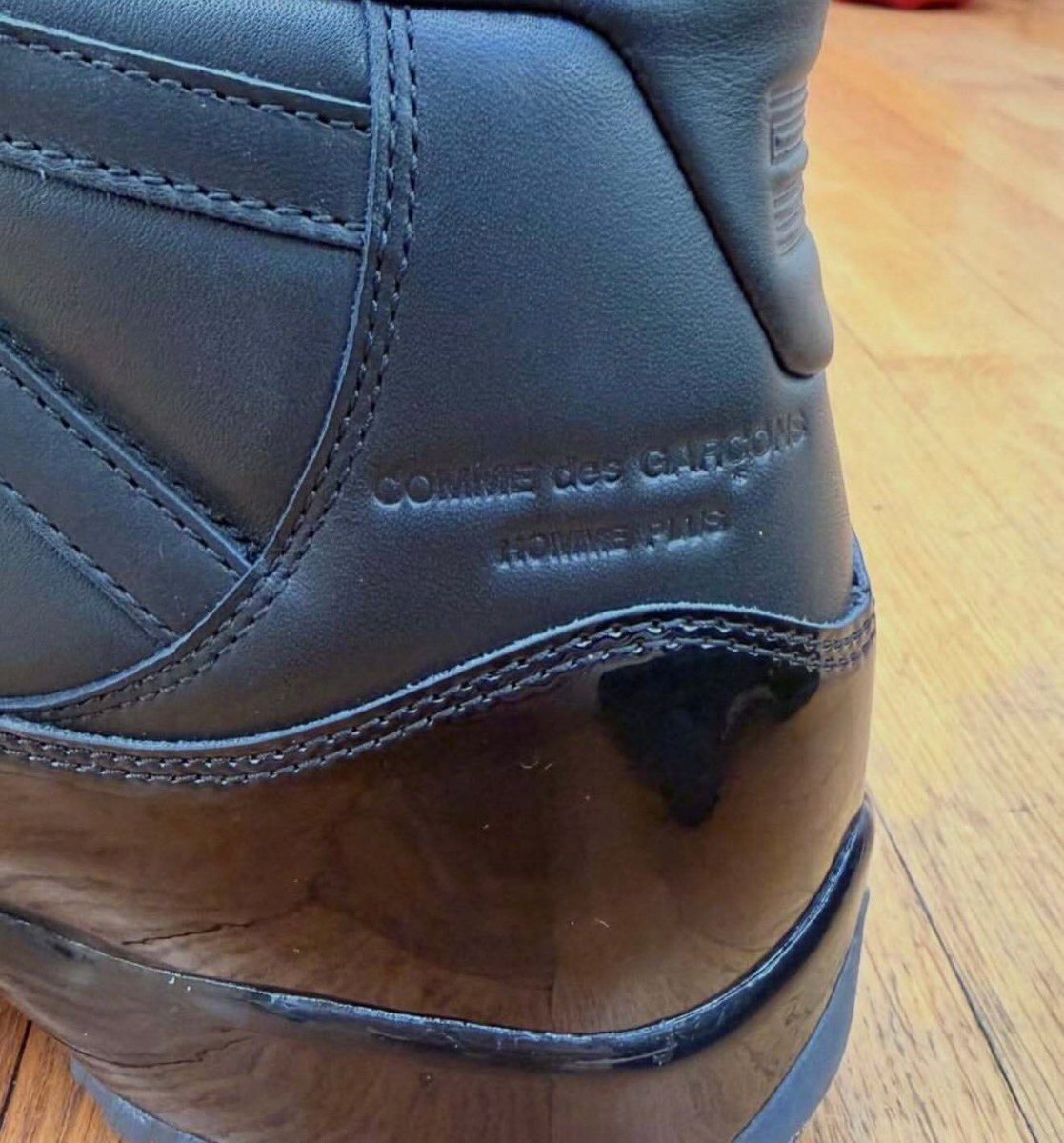 SneakerAlertHD's tweet image. Comme des Garçons x Air Jordan 11 Pack 

• Fall 2026
• $250