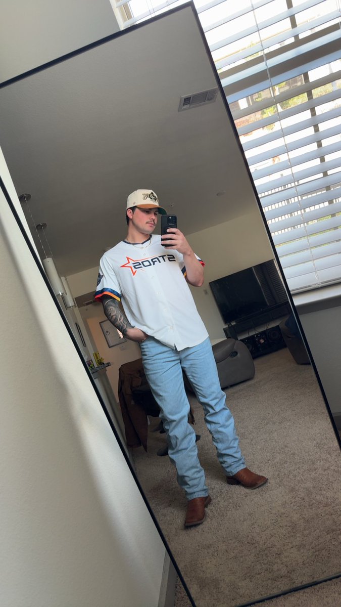 Colton Johnson tweet media