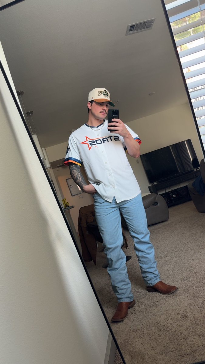 Colton Johnson tweet media