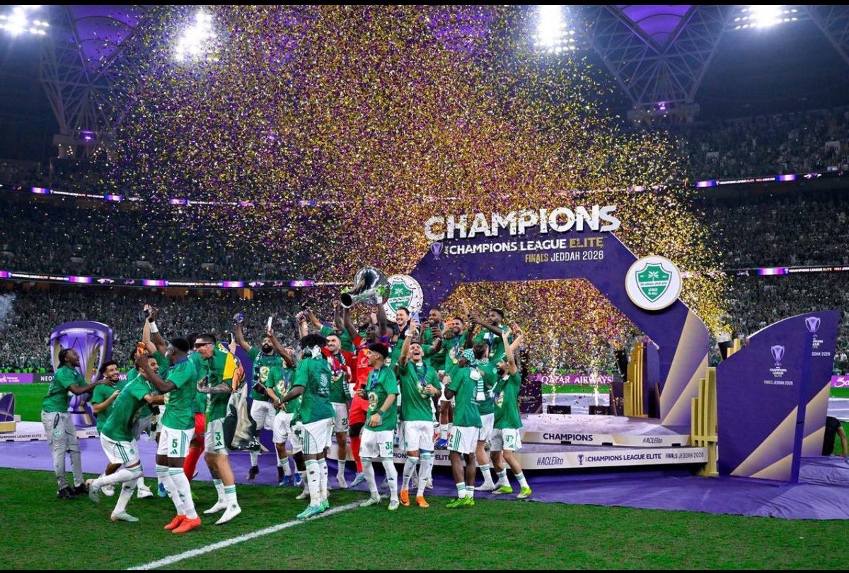 ESrav0's tweet photo. البهجة الثانية تواليًا
وكل سبت يُخلد كذكرى نخبووية💚🏆 https://t.co/m7uPGKCAyh