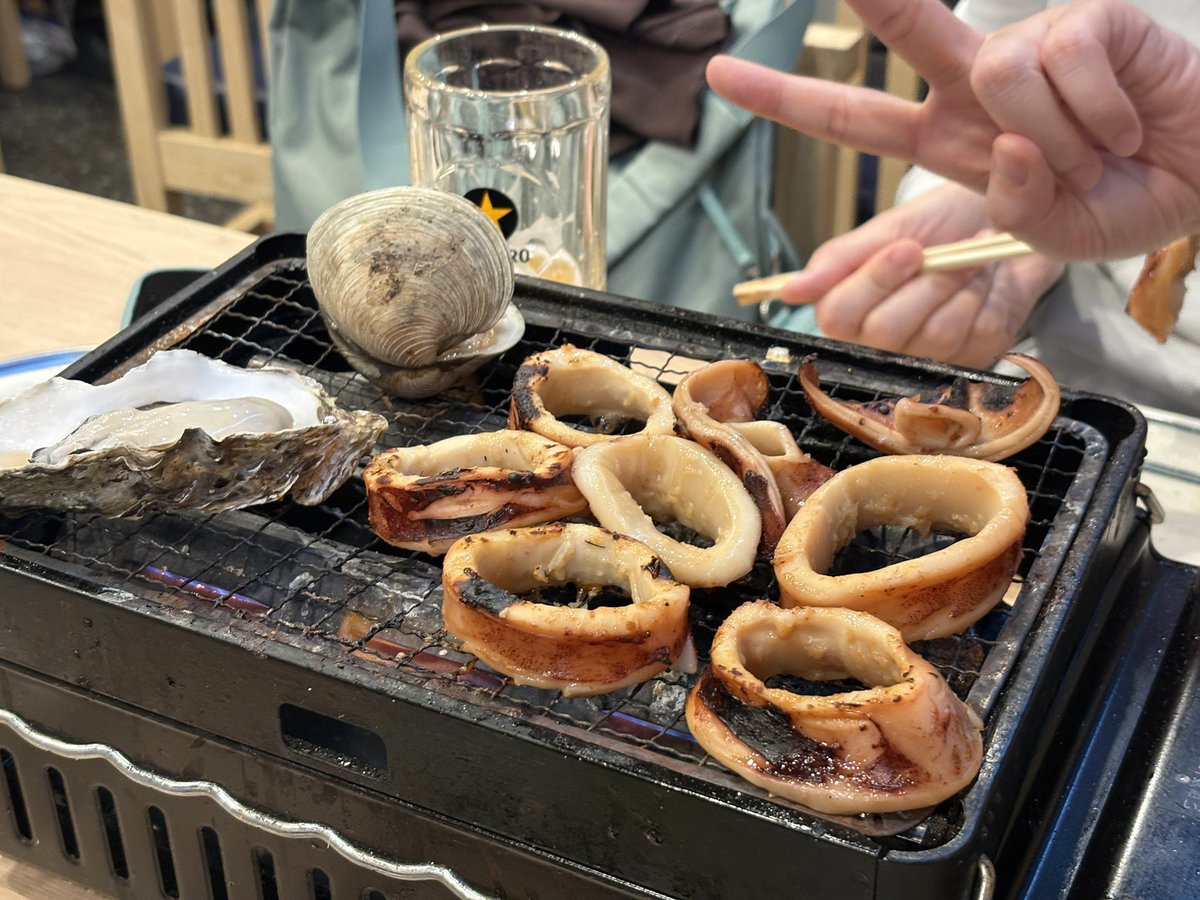 昨日は水上バス→皇居見学→オケコンと盛りだくさんの1日でした！
浜焼きのところのイカ美味しかったなー。