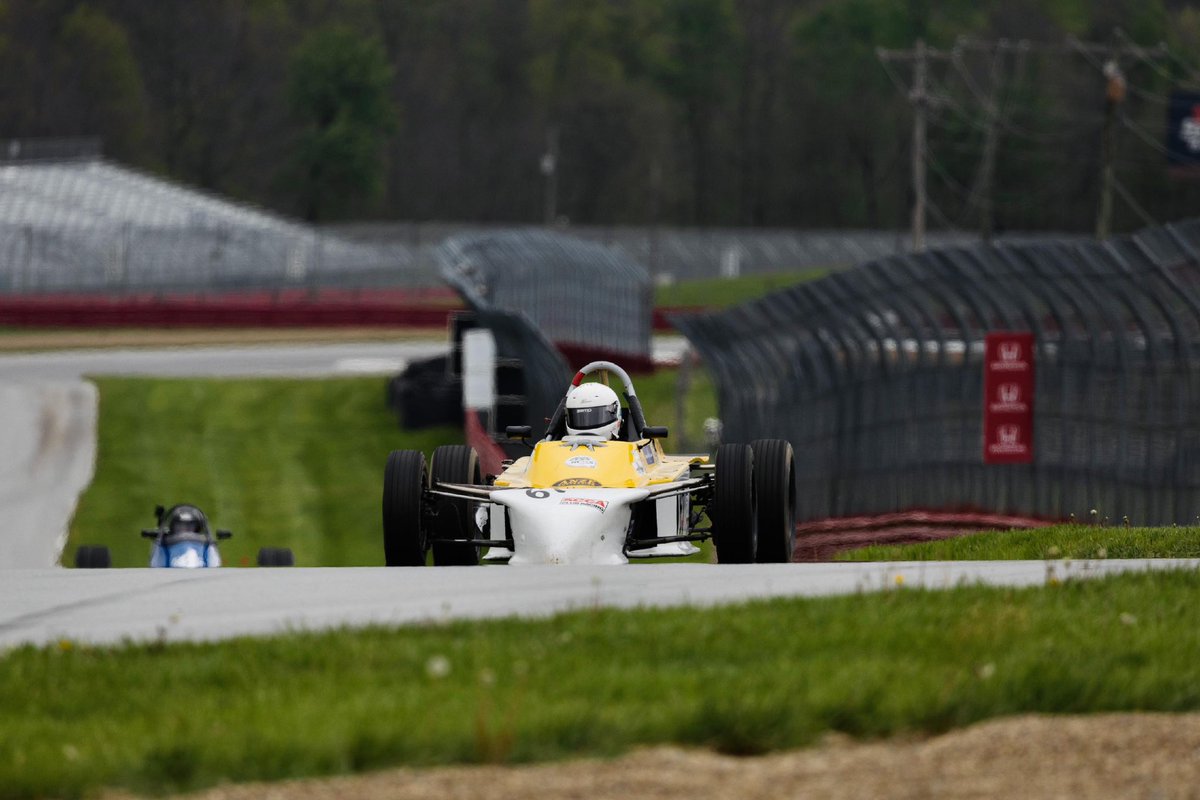 FormulaRaceProm's tweet image. Mark Kingham takes the win in FFCS race one ahead of Patrick Flynn and Jim Hallman!

#RaceFRP / #FRP / #FormulaRacePromotions / @mid_ohio