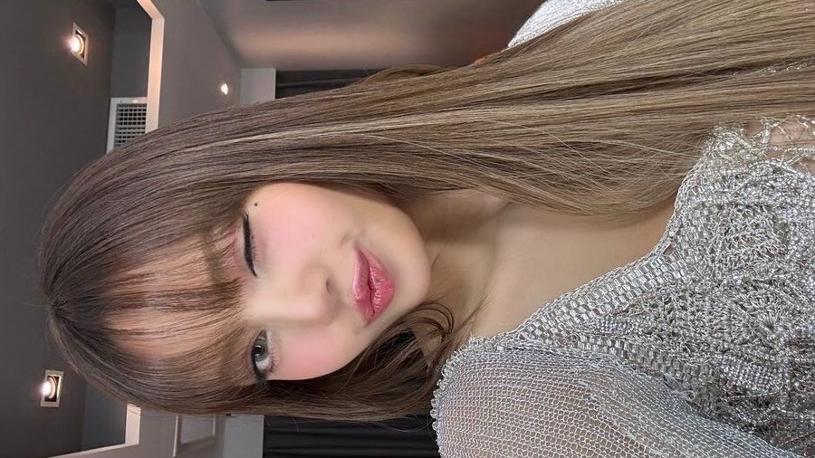 doll lisa tweet media