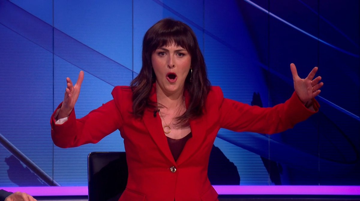 thesnlnetwork's tweet image. Emma Sidi swings by the #SNLUK Weekend Update desk as The Woman Who Can't Be Ignored, Jenny Hesselbo