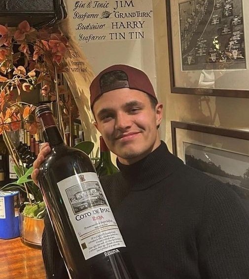 ¹ ⁴³ tweet media