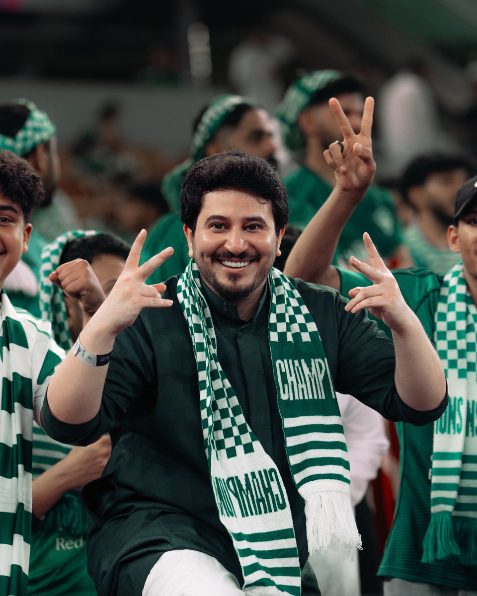 أحمد آل غالب tweet media