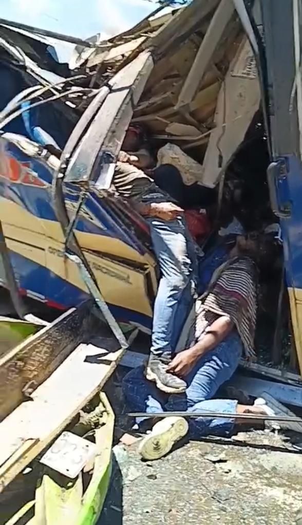 juypaco's tweet photo. @arilefer38 @RepublicaNow @petrogustavo Guardalo en tu memoria por favor, espero que no sea un familiar tuyo https://t.co/M1vtWO1s67