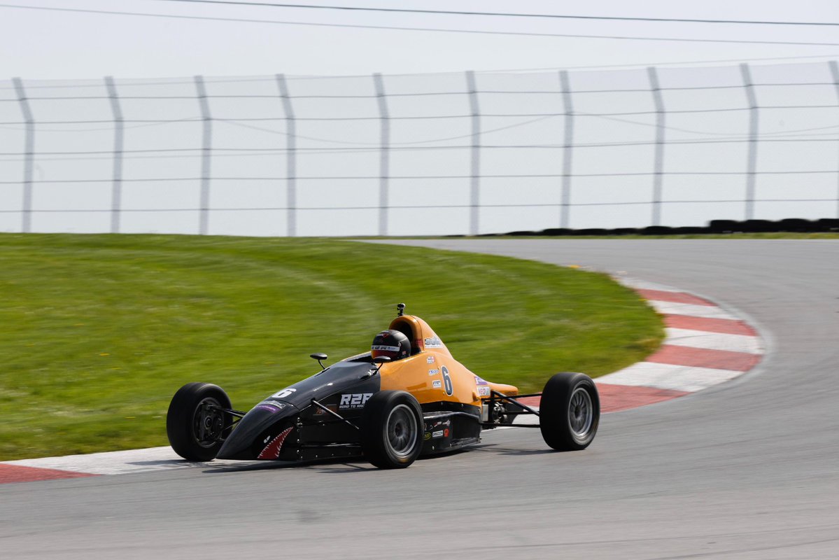 FormulaRaceProm's tweet image. Congrats to our first F1600 podium finishers of the weekend!

F1600:
P1 // Boss Patel
P2 // David Ybarra
P3 // Cooper Travis

F1600 Masters:
P1 // Phil Kingham
P2 // Scott Rubenzer
P3 // Bob Reid

#RaceFRP / #FRP / #FormulaRacePromotions / @mid_ohio