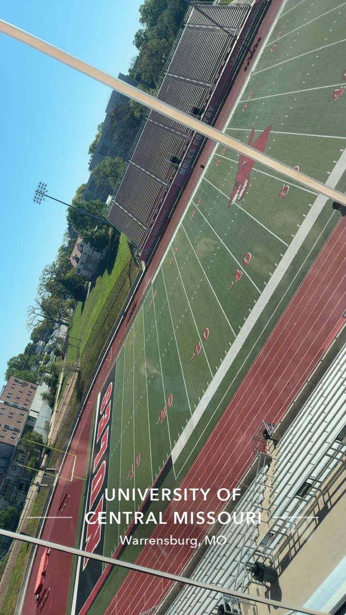 jonston1burke's tweet image. Thank you @H_HAWK and @UCMFootballTeam for having me out today! I look forward to coming back! #GoMules @JoshLamberson @Coach_Clay9