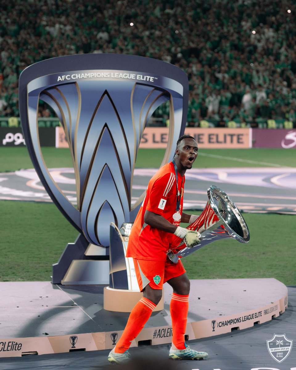 <a href="/edou_mendy_/">Edouard Mendy</a> ششششششكرا لك😁💚💚💚