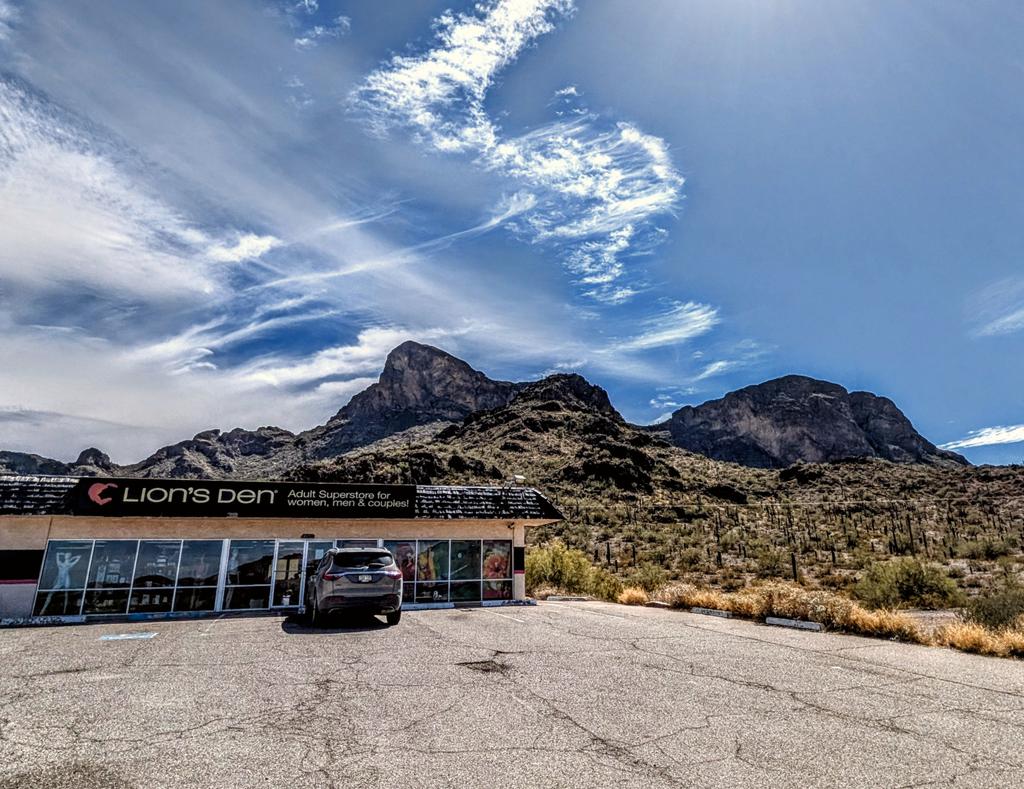 TheRealThelmaJohnson tweet media