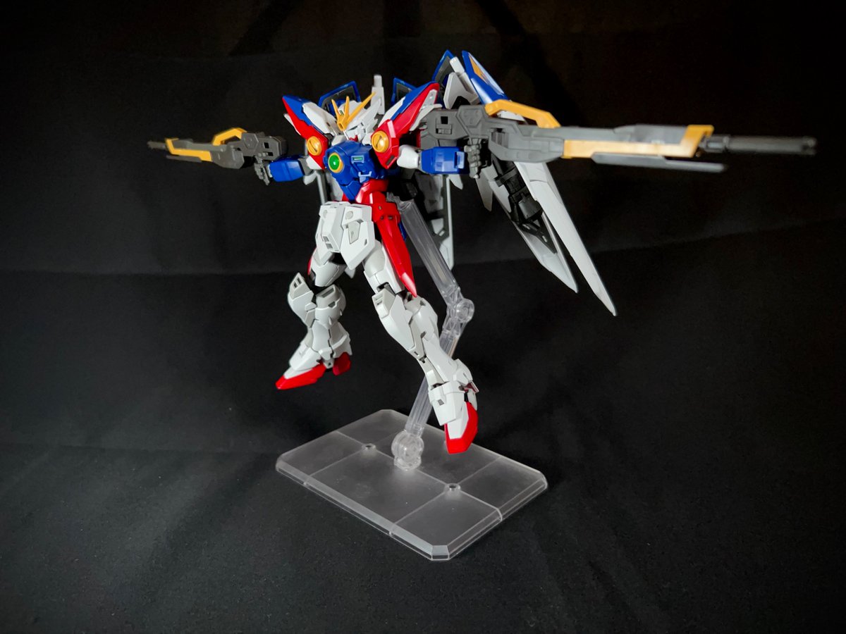 すとるや tweet media