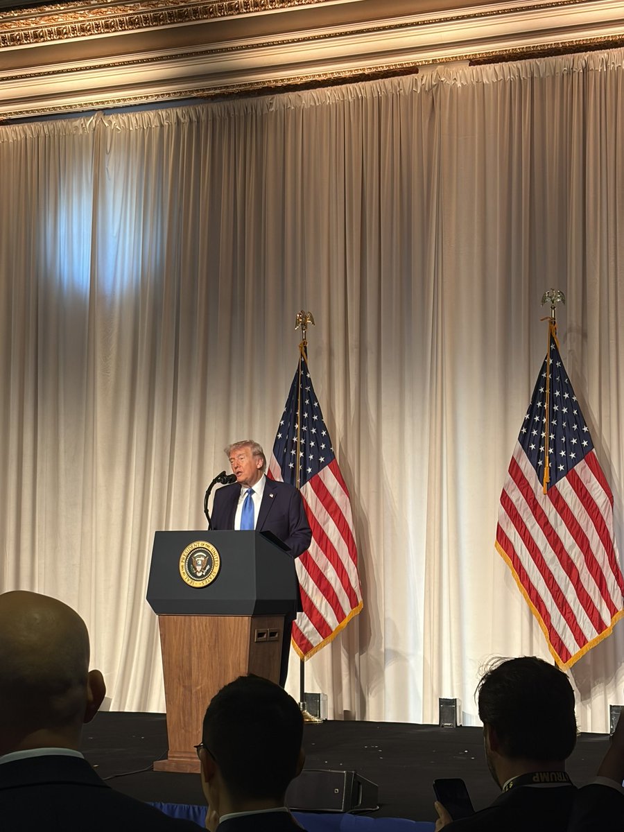 etherbk's tweet photo. Lunch with @realDonaldTrump  #potus https://t.co/RqPAyNAKNM