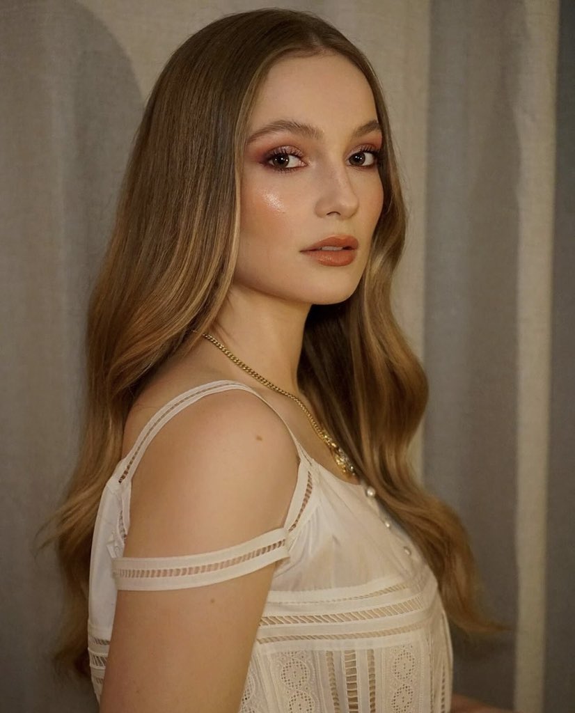 𝐎𝐥𝐢𝐯𝐞. tweet media