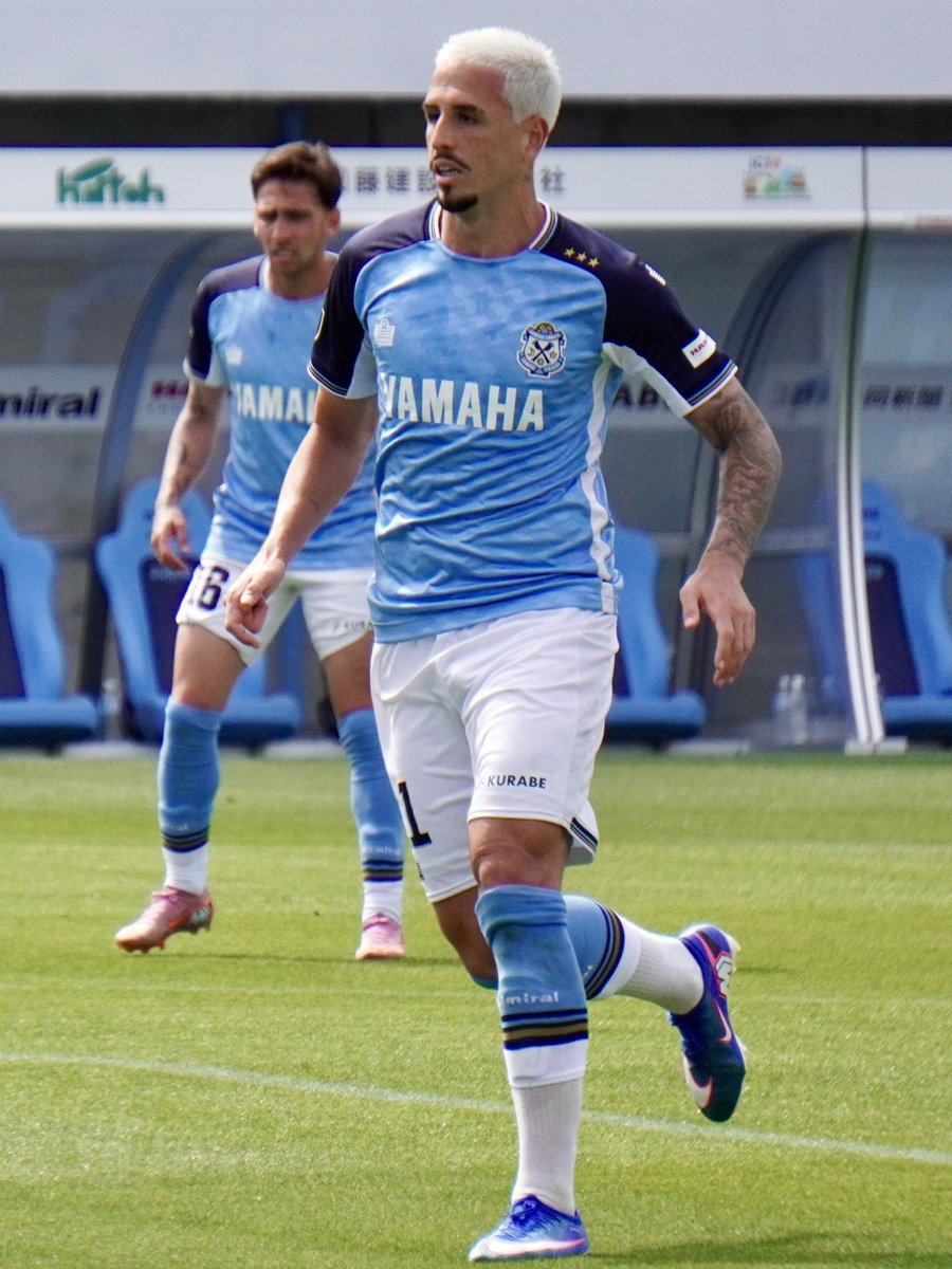 y1u7k8a5r0i4_'s tweet image. ペイショットのホワイト❓シルバー❓
NEWヘアカラー似合ってたな🤍🩵

2026.04.25
VS #FC岐阜

#jubilo
#ジュビロ磐田
#マテウスペイショット