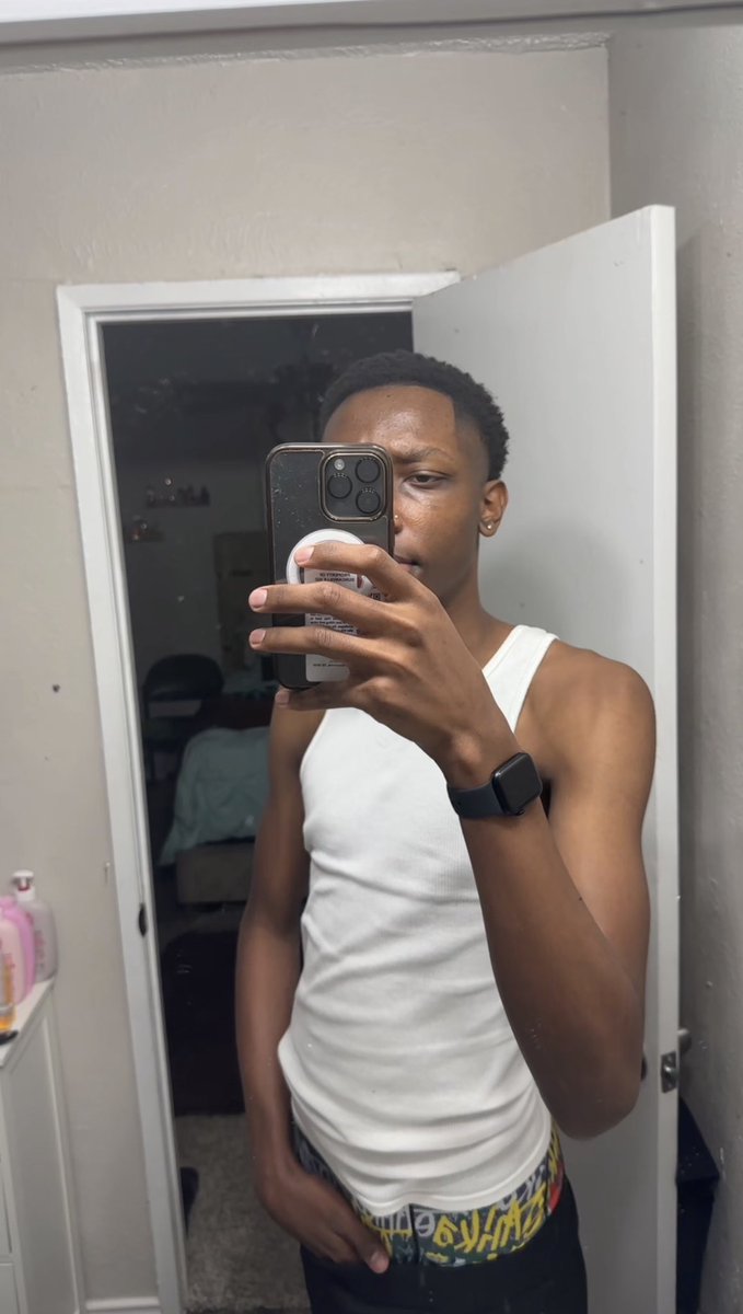 donn🥴 tweet media