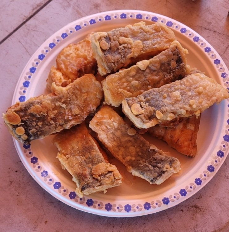 BradleyTim's tweet photo. @SamsHereForFood Shannon, my bro's buddy, Jim, is the captain / owner of that fishing tug and I've been up Lake Superior on it different times. I can't remember catching any salmon on the last trip, but the lake trout and whitefish caught all and turned out beautifully when cooked. #fishdinner https://t.co/5COlDcWkPl