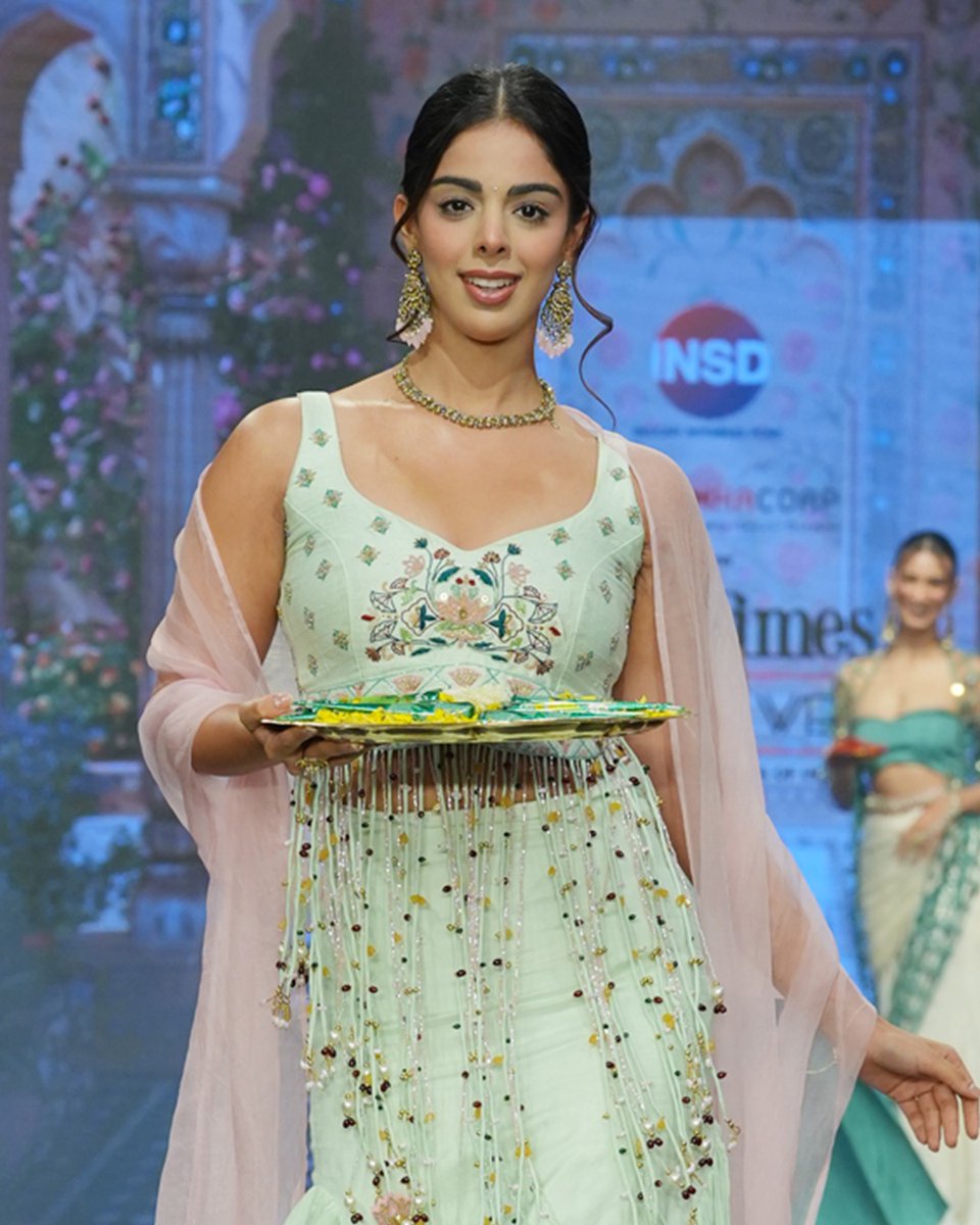 TimesFashionWk's tweet image. Crafted with intention, styled to perfection and made for this runway.

Hair and Makeup by our official partner ISAS, bringing the look to life from within.

Our Look of the Day at Pune Times Fashion Week April 2026.

#LookOfTheDay #LOTD #PuneTimesFashionWeek #PTFWApril2026 #ISAS