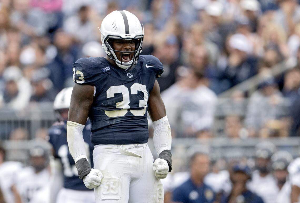 𝑨𝒏𝒕 tweet media