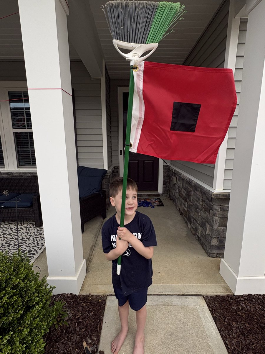 EJFarrell89's tweet photo. @Canes https://t.co/0Z3TW64lhx