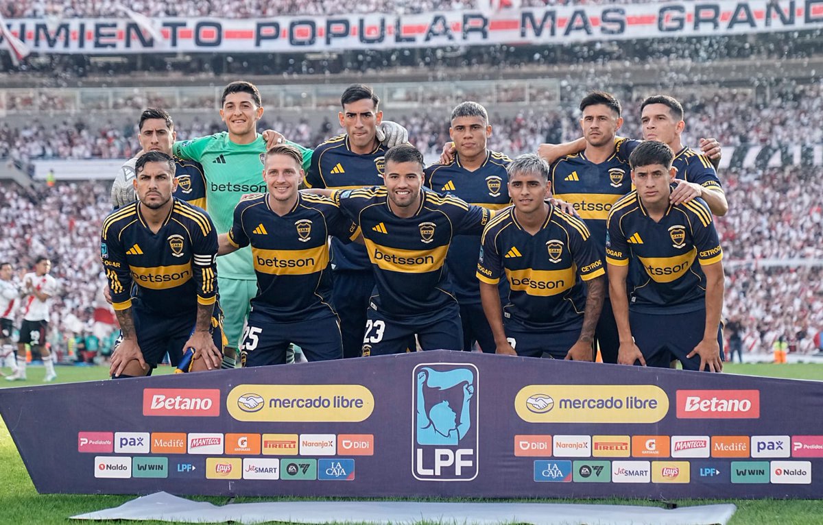 Brey 💵 450.000
Weigandt 💵 $0
 Di Lollo 💵 $0
Costa 💵 2.500.000
 Blanco 💵 1.800.000
 Delgado 💵 $0
Paredes 💵 3.500.000
Ascacibar 💵 3.500.000
Aranda 💵 $0
Bareiro 💵 3.500.000
Merentiel 💵 3.000.000

Total: $18.550.000.
Juan Román Riquelme Masterclass✍️.