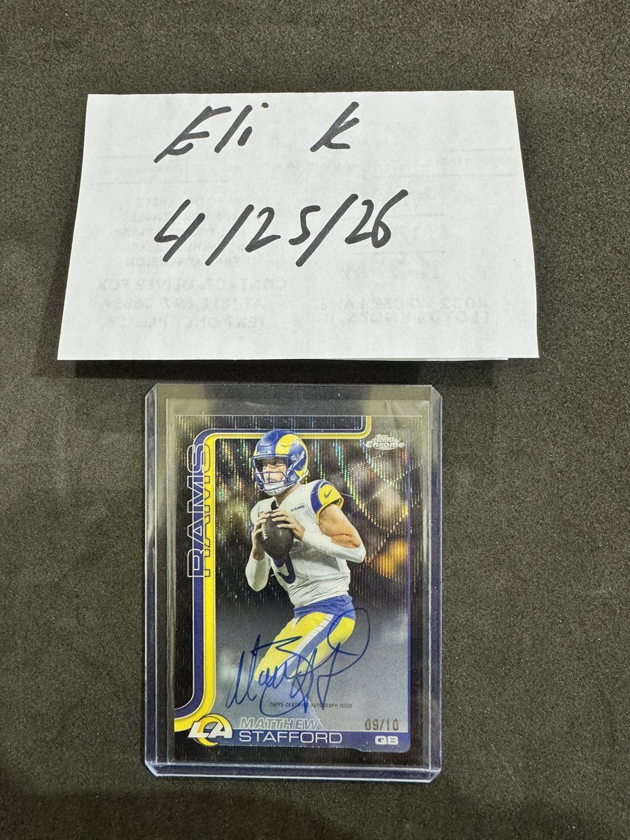 keenofkards's tweet photo. @DHCards10 @HobbyRetweet_ 1600 obo https://t.co/k9QA5R6ytg
