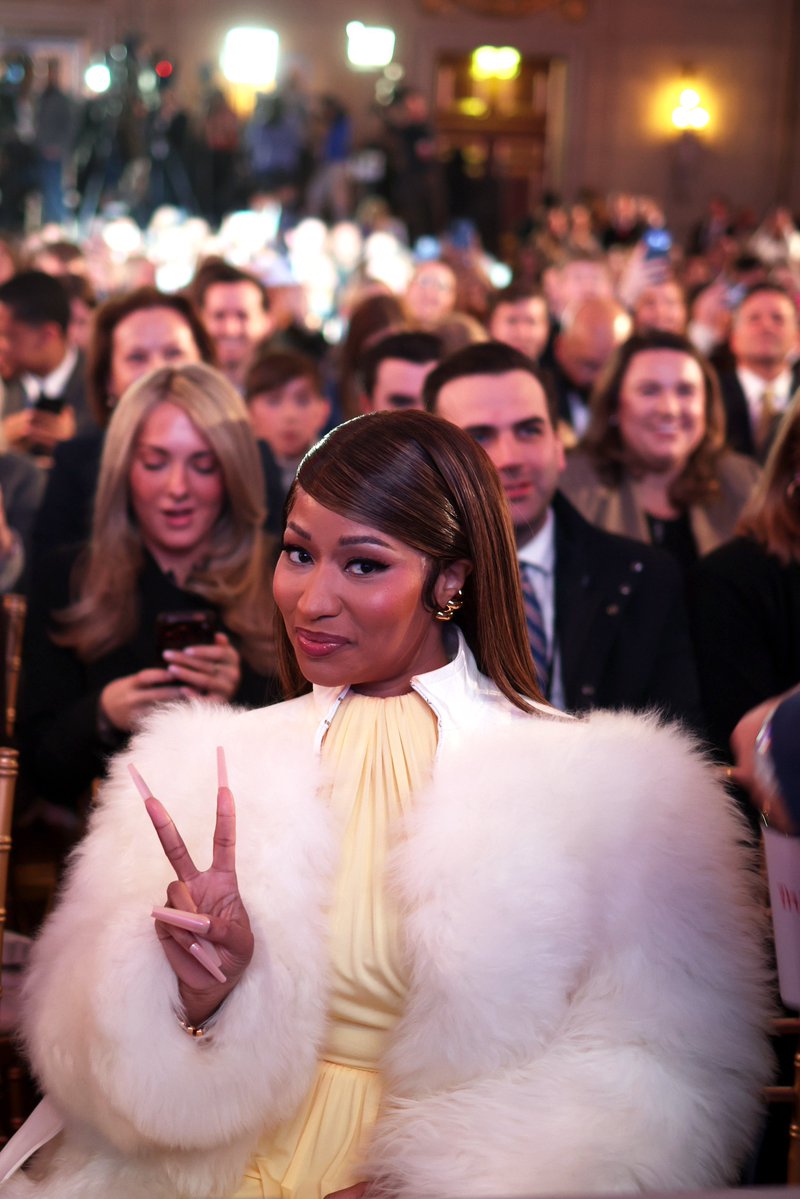 Stats of Minaj tweet media