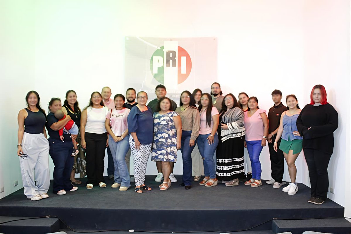 STEinforma's tweet image. #vision | IMPULSO A LA INTELIGENCIA ARTIFICIAL COMO HERRAMIENTA ESTRATÉGICA wp.me/p6Zyu6-1GXo

•En congruencia con una visión moderna, responsable y orientada al desarrollo se llevó a cabo un curso especializado en inteligencia artificial aplicada a la política, consoli...