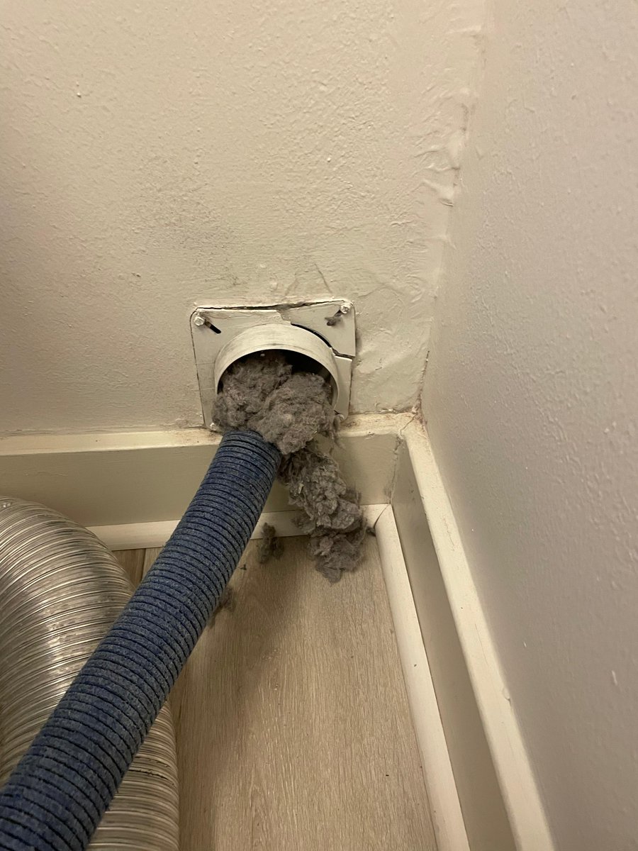 extremeairduct's tweet image. Your dryer vent might be a fire hazard right now. 🔥  If clothes take 2+ cycles to dry — that's a warning sign.  We clear it fast. Most jobs under an hour.  📞 (832) 699-0888 | extremeairduct.com  #DryerVentCleaning #FireSafety #Houston