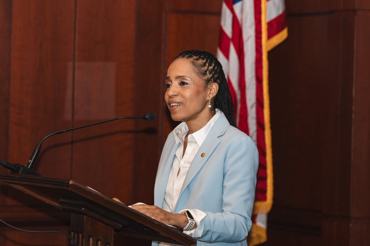 Senator Angela Alsobrooks tweet media