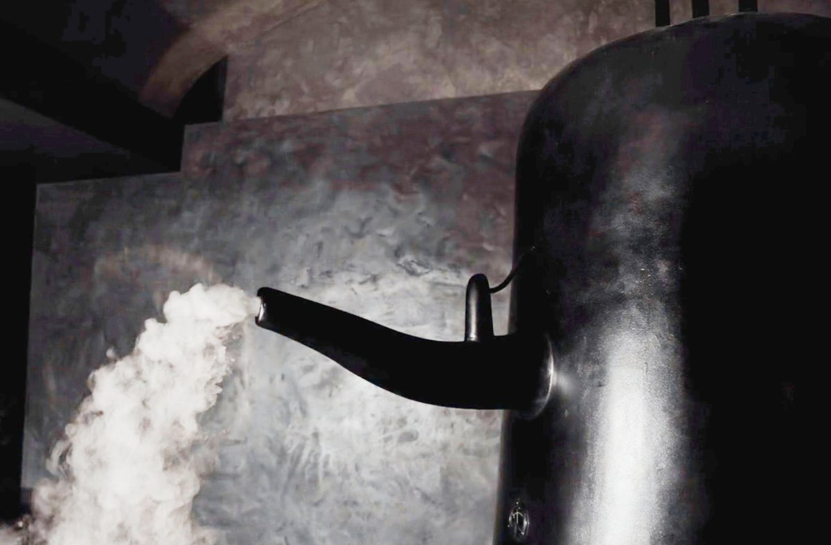 Dr. Hawk tweet media